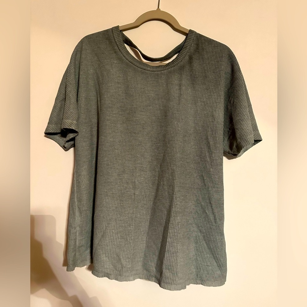 JODIFL waffle knit open back shirt